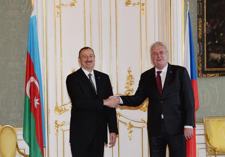 Prezidenti İlham Əliyev Çexiya prezidenti Miloş Zeman ilə görüşüb