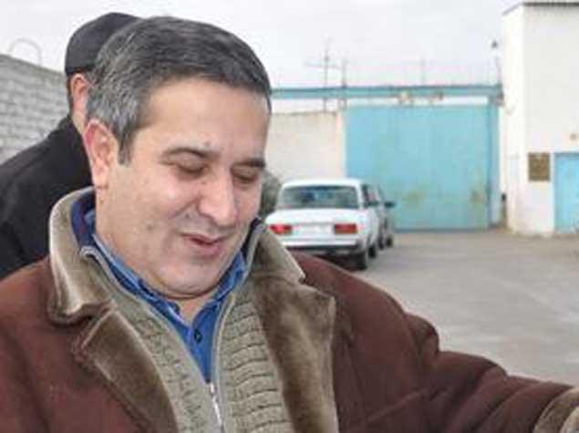 Jurnalist ikinci dəfə əfv olunub