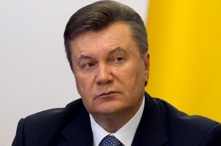 Yanukoviç: "Poroşenko legitim deyil"