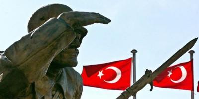 Türk siyasətində "yeniləşmə": "qeyri-müəyyənlik zonası"dan çıxış yolları