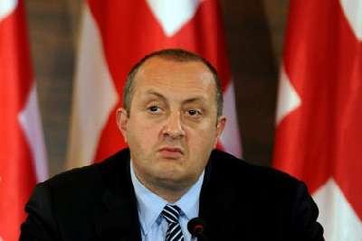 Gürcüstan prezidenti: “Parlamentin səlahiyyətləri vaxtından əvvəl dayandırıla bilər”