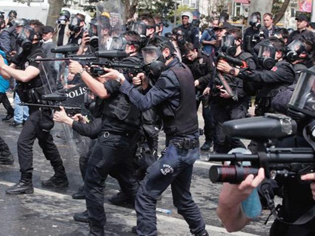 İstanbulda 1 May mitinqlərində 203 nəfər saxlanılıb