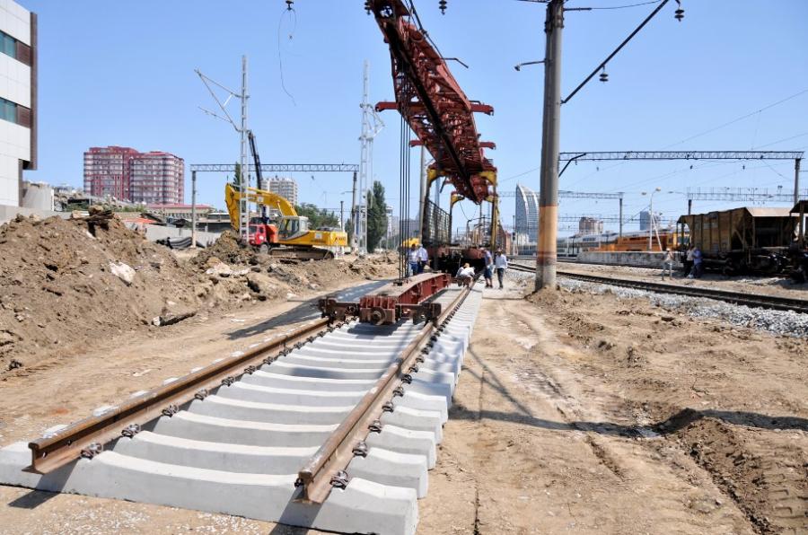 Bakı-Sumqayıt sərnişin sahəsində 1500 metr yol əsaslı təmir olunur