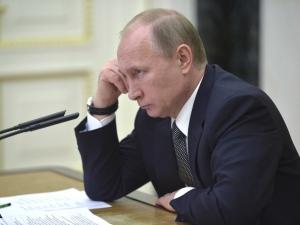 Putin təəssüf edir