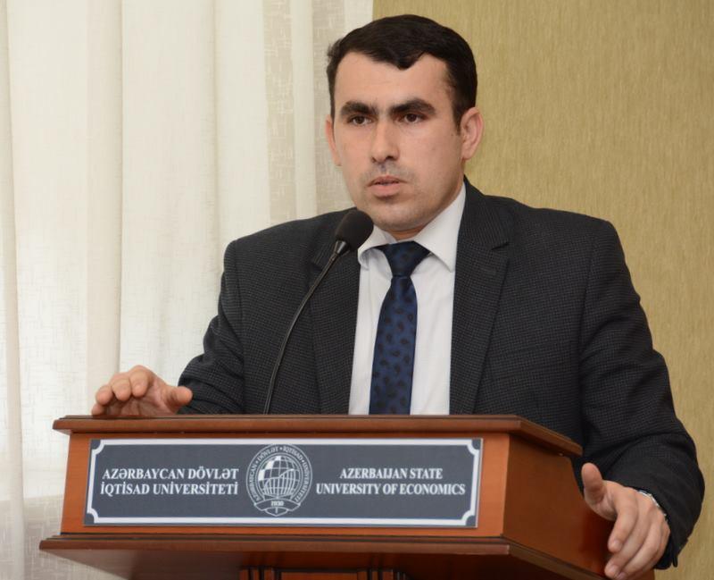 Mircavid Həsənov: “Böhran iqtisadiyyatın sanitarı rolunda çıxış edir”