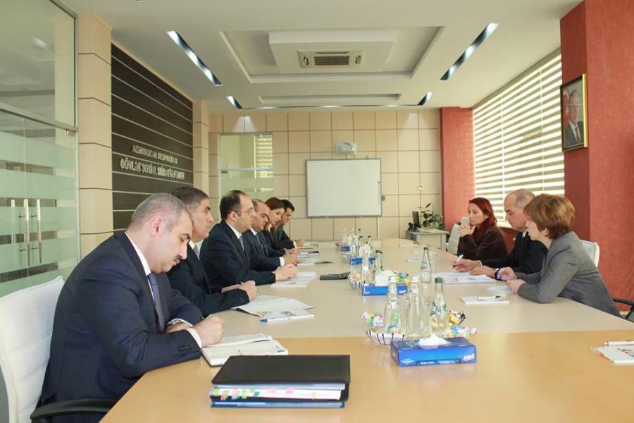 Elman Mehdiyev Dünya Bankının nümayəndələri ilə görüşdü