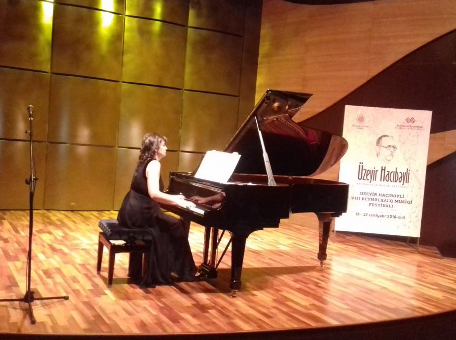 Nərgiz Əliyarova Filarmoniyada konsert verdi