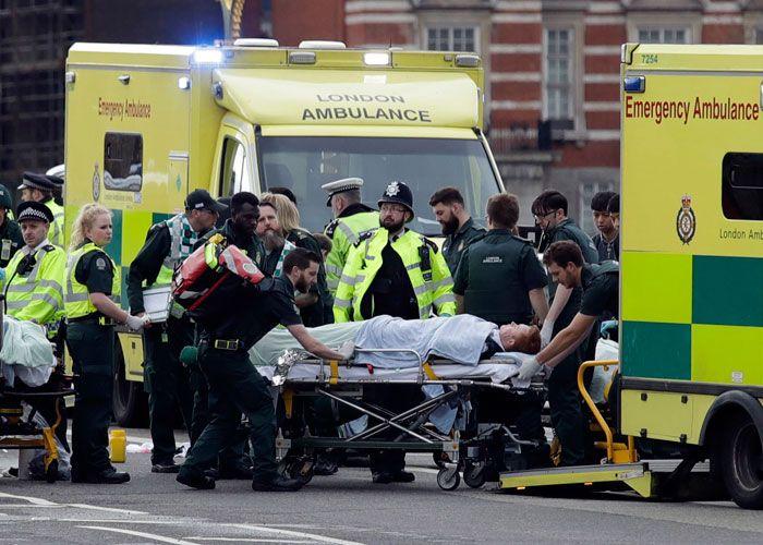 London terrorunda ölənlərin sayı 5-ə çatdı: 40 yaralı 