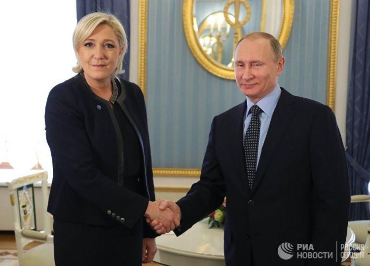 Putin Le Penlə görüşdü