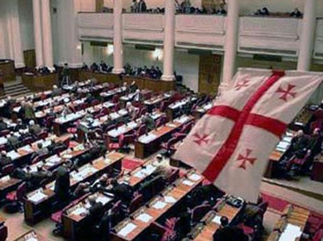 Gürcüstanda parlament seçkiləri keçirilir