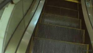 Eskalator hər kəsi çaşdırdı (Video)