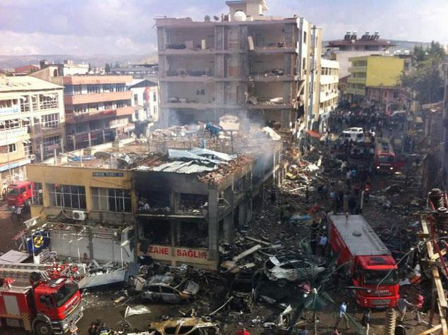 Türkiyədə baş verən terror aktlarında ən azı 140 nəfər ölüb