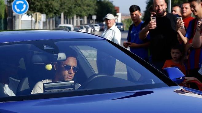 Neymar "Barselona" ilə vidalaşdı 