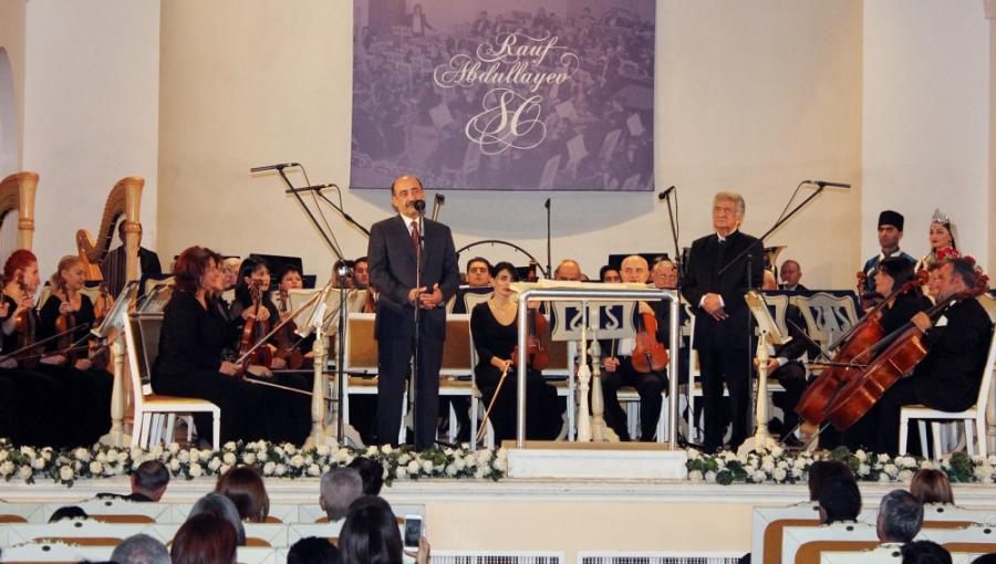 Maestro Rauf Abdullayevin 80 illiyi qeyd edildi