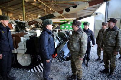Cəbhəboyu zonada zirehli texnikaların döyüş qabiliyyəti yoxlanıldı
