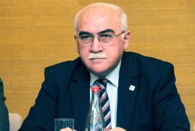 "İsa Qəmbərin ürəyinə stentlər qoyulub"