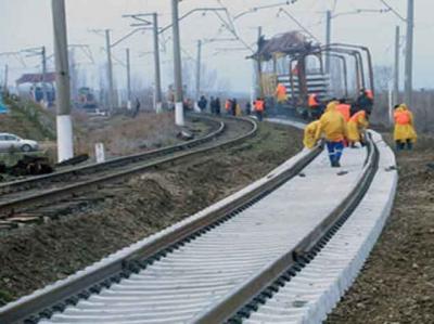 Bakı-Tbilisi-Qars dəmir yolunun inşası prosesi bir il ləngiyir