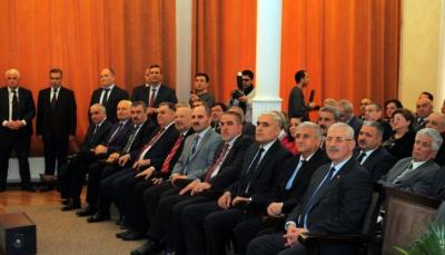 "Necə olur, xaricdən pul alanda media müstəqilliyinə xələl gəlmir, amma?.."