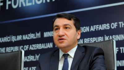 Hikmət Hacıyev: “Ermənistanın yeni baş naziri ziddiyyətli açıqlamalarla çıxış edir”
