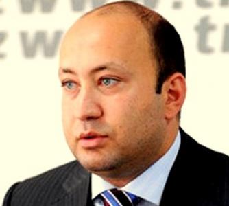 Tuyqun Nadirov: “Futbolçu özbaşına hərəkət edirsə...”