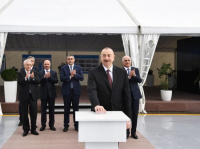 Prezident Bakı Beynəlxalq Dəniz Ticarət Limanı Kompleksinin açılışında