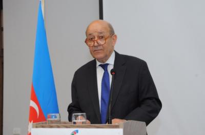 "Fransa prezidentinin Azərbaycana səfəri gözlənilir"