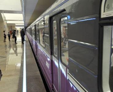 Bakı Metropolitenində qatarların hərəkətində problem