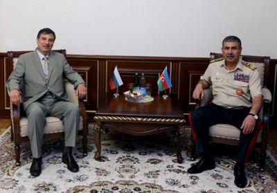 Müdafiə naziri Bolqarıstanın yeni səfiri ilə görüşdü