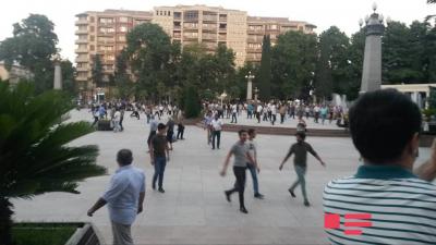 Gəncədə iğtişaşın qarşısını alarkən iki polis şəhid olub - Rəsmi