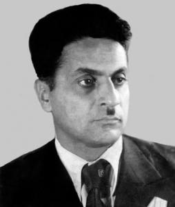 Heydər Hüseynov və Mirzə Kazım bəy xalq haqqında: mükalimə yaxud təfsir