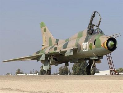 İranda Su-22 təyyarələrinə quraşdırılan müasir raketlərin sınağı keçirildi