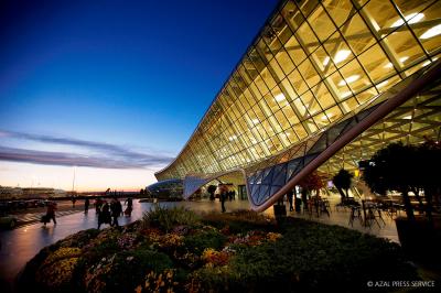 Beynəlxalq Aeroport ilk yeddi ayda 2,5 milyon sərnişinə xidmət göstərib