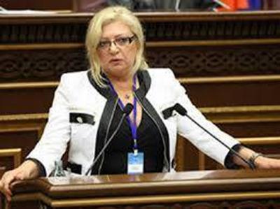 "Həmin şəxslərin məsuliyyətə cəlb olunmasını tələb etmişəm