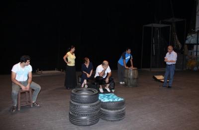 “Don Kixot” Gənc Tamaşaçılar Teatrında səhnəyə çıxacaq - Fotolar