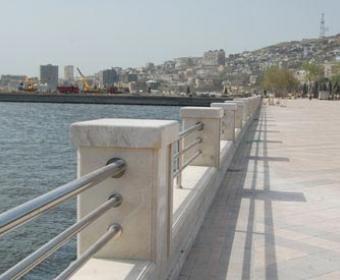 Bulvarda yerin çatlaması məsələsi aydınlaşdırıldı