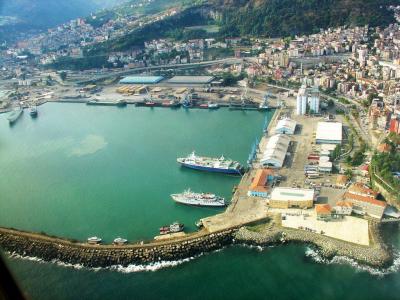 Baş direktor: "Trabzon limanı Ermənistandan yük avtomobillərini qəbul etmir"