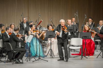 Heydər Əliyev Mərkəzində Vyana Ştraus Festival Orkestrinin konserti