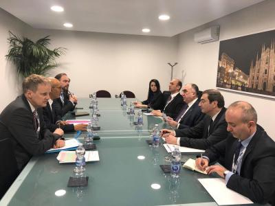 Deputat: "Bəzi verilişlərin millətə nəyi aşıladığı bəlli deyil"