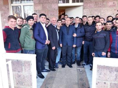 Dövlət Komitəsinin əməkdaşı Gürcüstandakı ahıska türkləri ilə görüşdü
