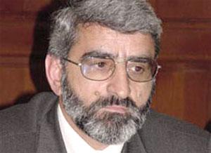 Mirmahmud Mirəlioğlu: “Prezidentliyə namizədlikdən geri çəkilməmişəm”