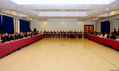 "Dini qurumlar və sosial media" mövzusunda konfrans