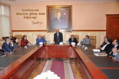 Xalq yazıçısı Anarın yubileyilə bağlı elmi konfrans keçirildi 