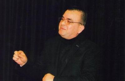 Yunus Oğuzun kitabları İndiana Universitetinin kitabxanasında