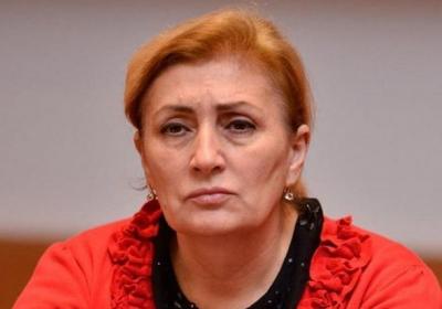 Deputat: "İstənilən şəxs stomatoloji kabinet açır"