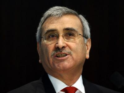 “Azərbaycan iqtisadiyyatındakı stabil artım məmnunluq doğurur”
