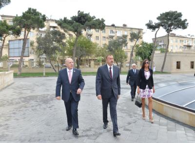 Prezident : "Həkimlərin peşəkarlığı, bilikləri artmalıdır"