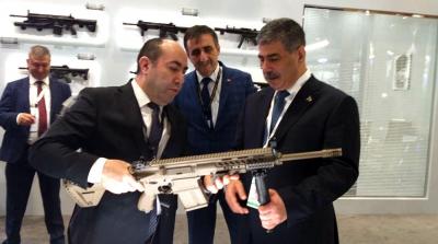 Zakir Həsənov Türkiyə müdafiə sənayesi şirkətlərinin məhsulları ilə tanış olub
