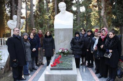 Abdulla Şaiqin xatirəsi anıldı 
