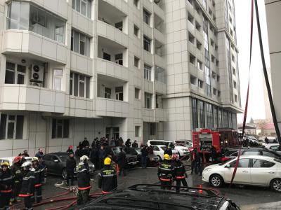 Çoxmərtəbəli binada tüstülənmənin qarşısı alındı