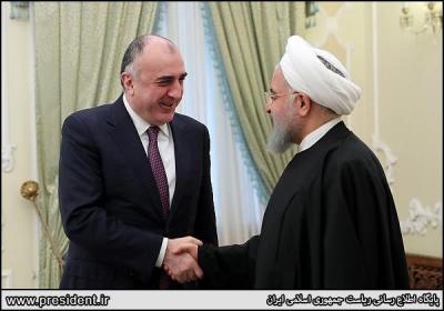 Məmmədyarov İran prezidenti ilə görüşdü